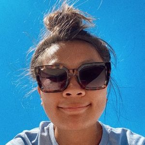 Meet your Posher, Abby